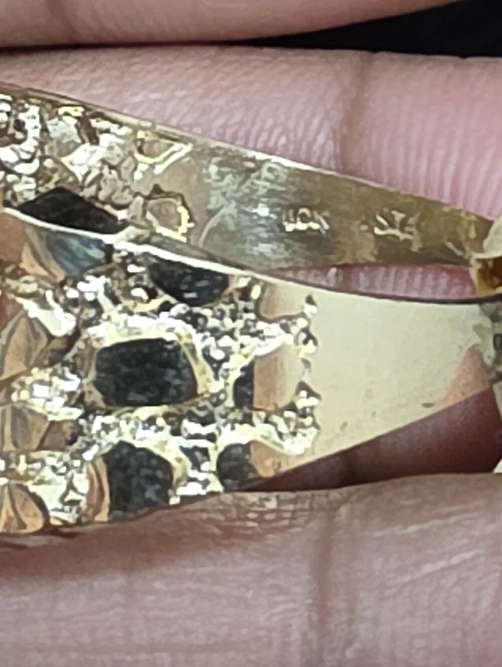 N/A 10kt gold